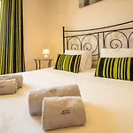 Private Deluxe 3bd Pool Wi-fi Ac Bbq
